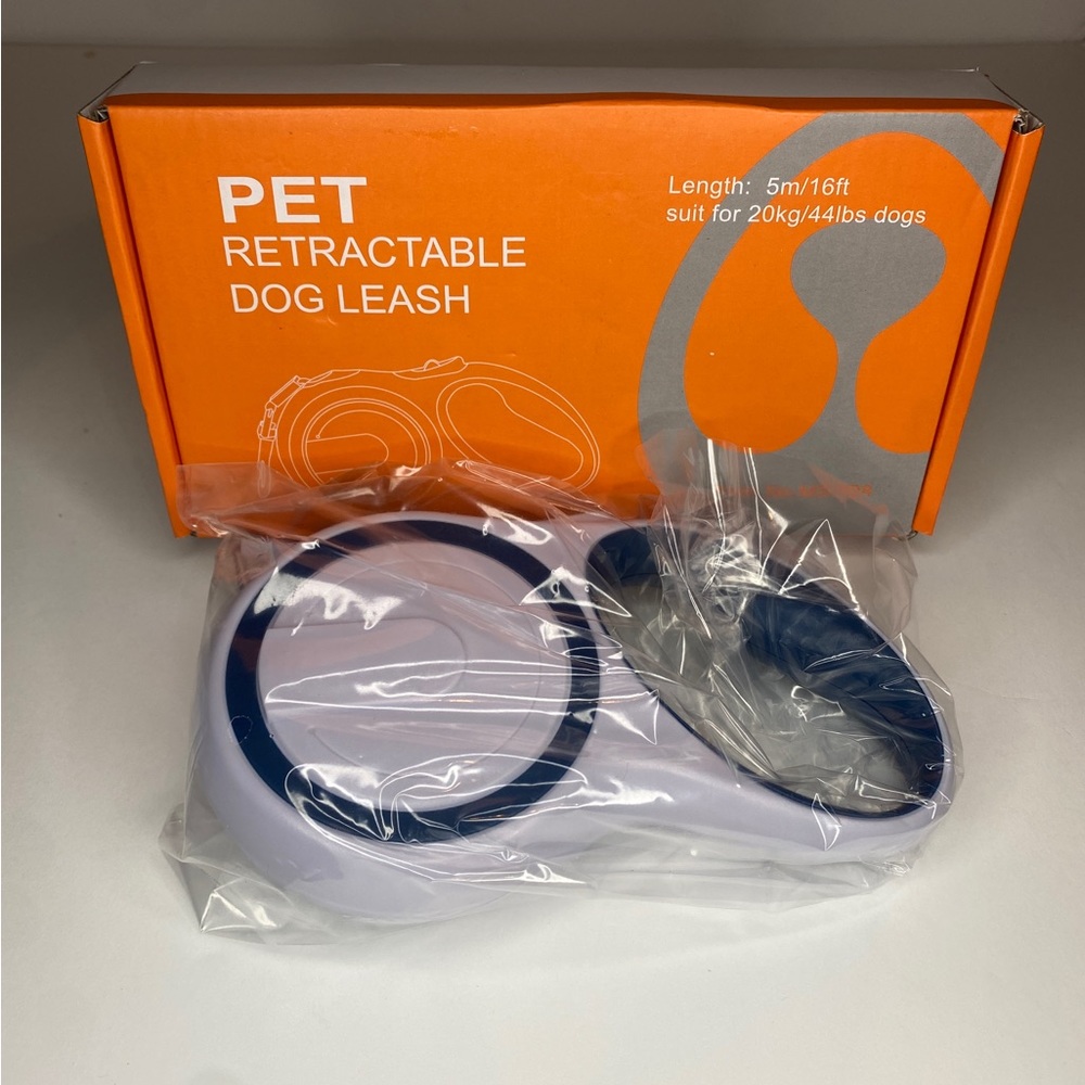 16 Ft Heavy Duty Retractable Dog Leash. Nylon Cord. Up To 44 Lbs Sapphire/Blue